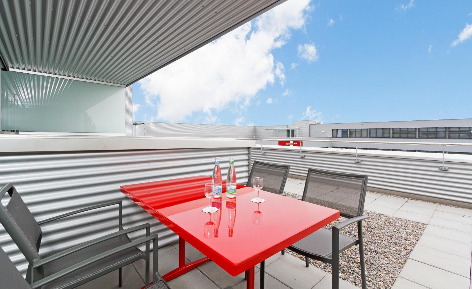 Swissever Hotel Zug Steinhausen Bagian luar foto