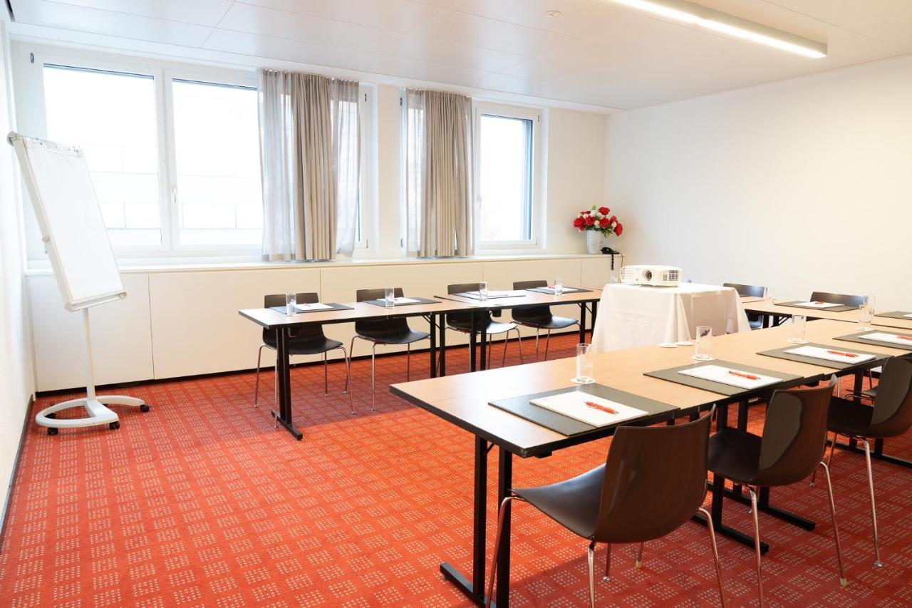 Swissever Hotel Zug Steinhausen Bagian luar foto
